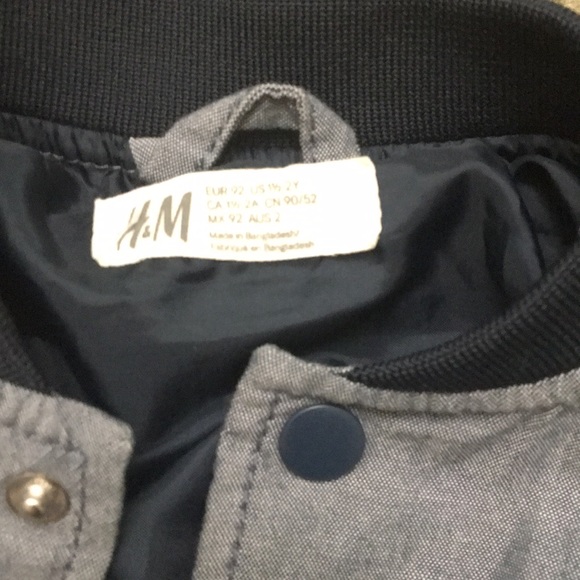 Never worn jacket - Picture 3 of 6